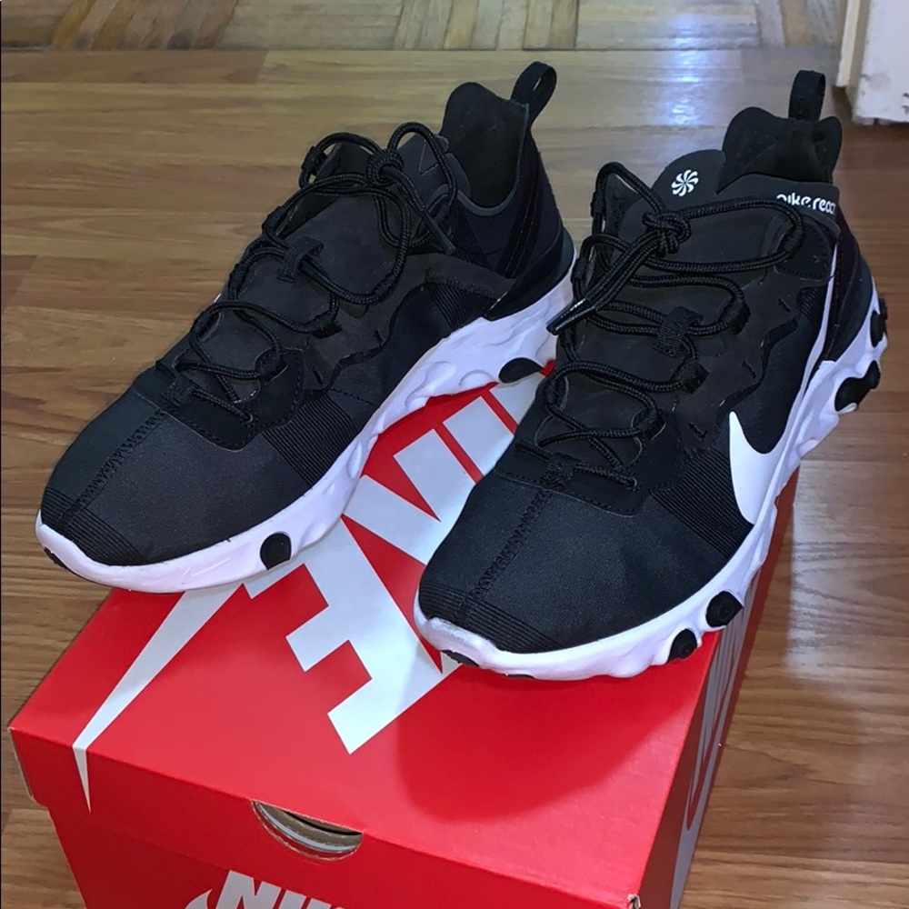 Men’s Nike Sneakers